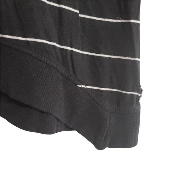 Calvin Klein Black and white womans long shirt, size Medium - Picture 4 of 7